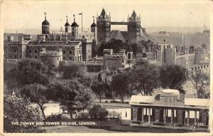 uk22412 tower and tower bridge london real photo uk