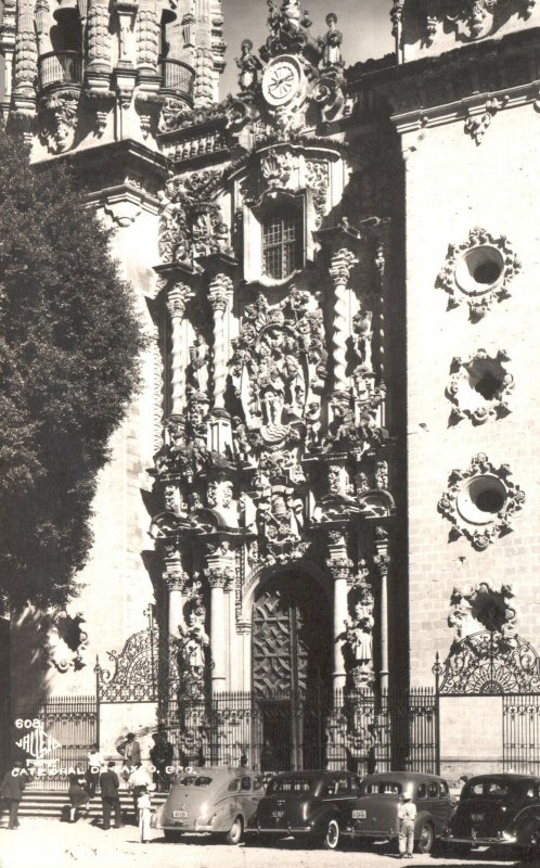 View of Cathedral Catedral De Taxco Guerrero Church Mexico RPPC Vintage Postcard