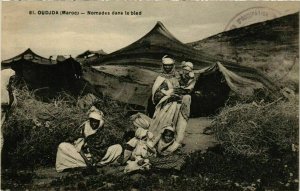 CPA AK OUDJDA Nomades dans le bled MAROC (825432)