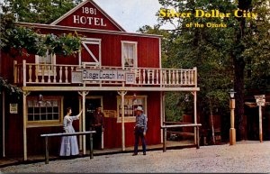 Missouri Ozarks Silver Dollar City The 1881 Hotel