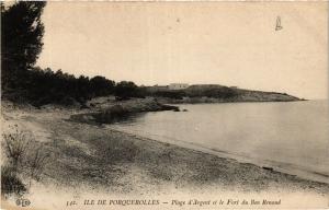CPA Ile de PORQUEROLLES Plage d'Argent et le Fort du bon Renaud (411130)