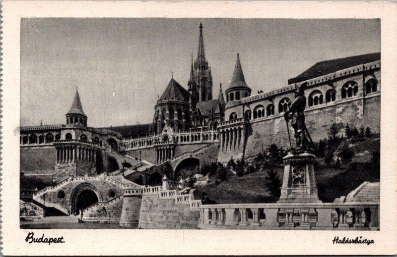 Hungary Budapest Halaszbastya Vintage Postcard 09.47