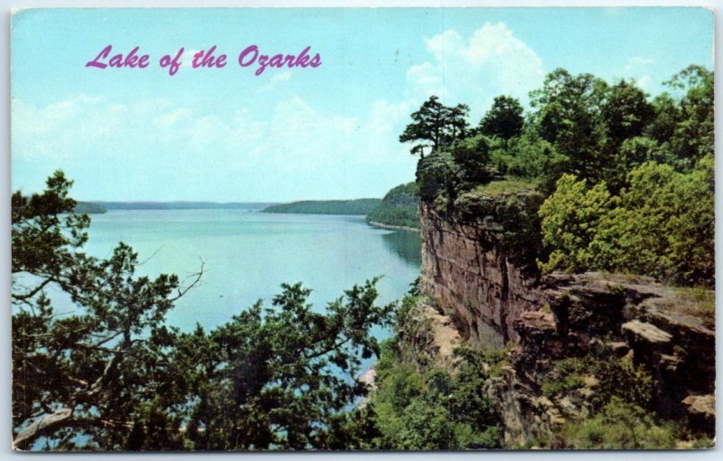 Postcard Scenic Bluffs On Horseshoe Bend Drive, Lake Of The Ozarks