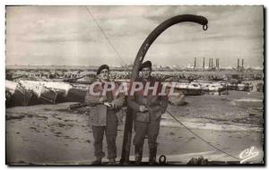 CPM Militaria Normandy Arromanches-les-Bains in 1944 Winston Churchill Harbor...