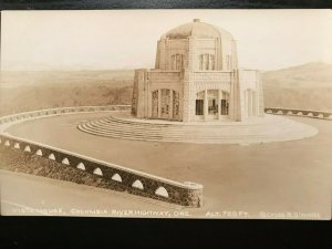 Vintage Postcard 1920's Vista House Columbia River Highway Crown Point Oregon