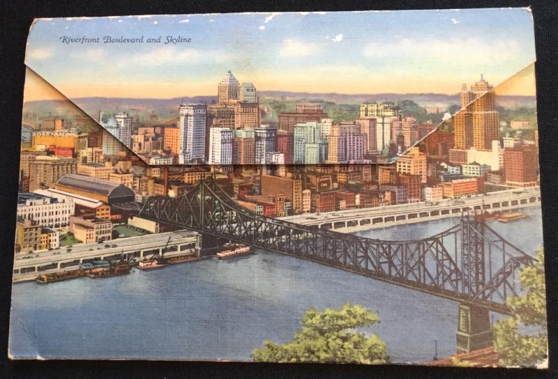 Unused Linen Souvenir Folder w/9 Double sided pics Pittsburgh PA LB