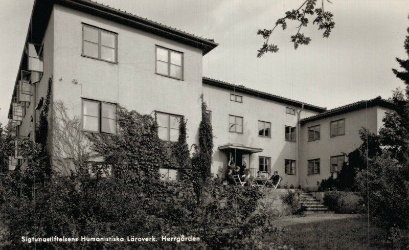 Sweden Sigtunastiftelsens Humanistiska Läroverk Herrgarden Sigtuna RPPC 07.95