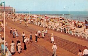ASBURY PARK NEW JERSEY~BOARDWALK AND BEACH POSTCARD 1959 PSTMK
