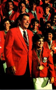 President Reagan Greeting Mary Lou Retton Of The U S Olympic Team In Los Angeles