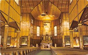 B33076 The Interior of the Martyrs Shrine Midland Ontario  canada