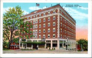 Postcard MO Jefferson City - Missouri Hotel