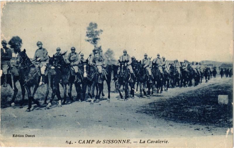 CPA MILITAIRE Camp de Sissonne-La Cavalerie (316175)