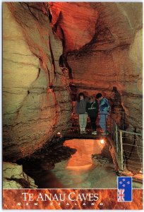 VINTAGE CONTINENTAL SIZE POSTCARD THE TE ANAU CAVES IN SOUTHLAND NEW ZEALAND