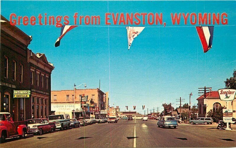 Evanston Wyoming autos West Front Street Colorpicture Mc Co Postcard 21-12495