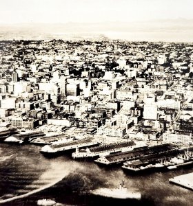 RPPC Seattle Aerial Photograph Coastal Washington 1920s Ellis Cityscape PCBG6F