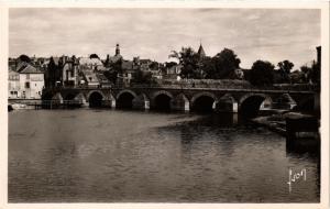 CPM VIERZON - Le Pont sur L'Yevre (216631)