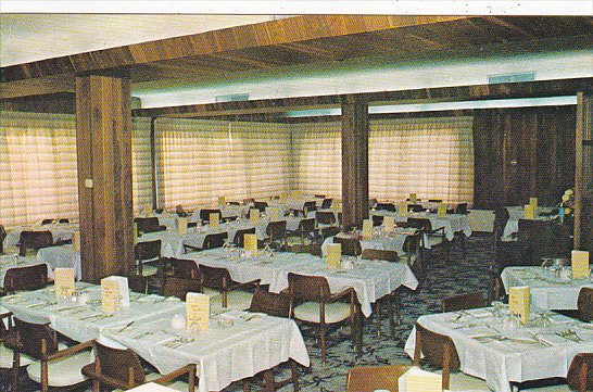 Canada Golden West Motel Walnut Room Regina Saskatchewan