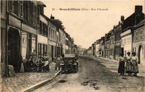 CPA GRANDVILLIERS - Rue d'Aumale (259791)