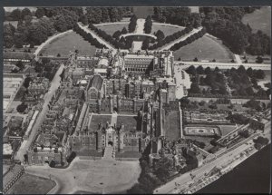 Middlesex Postcard - Aerial View of Hampton Court Palace    RR3886