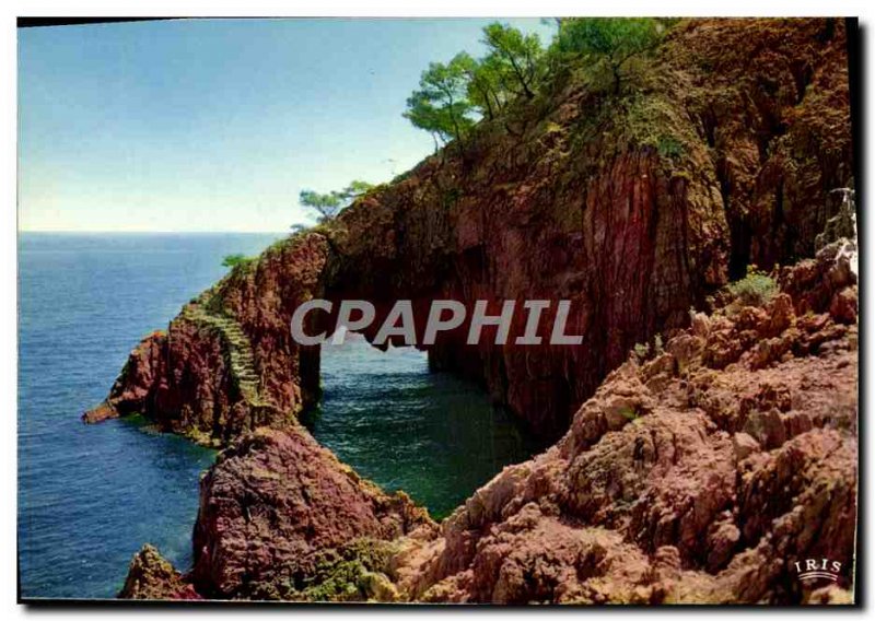 Modern Postcard The Cote d & # 39Azur Theoule Sur Mer The Cave Of Gardanne