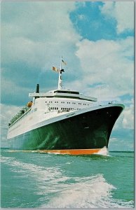Cunard Queen Elizabeth 2 QE2 Ocean Liner Chrome Postcard J. Arthur Dixon H83
