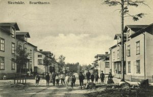 sweden, SKUTSKÄR, Svarthamn with Street Youth (1910s) Postcard