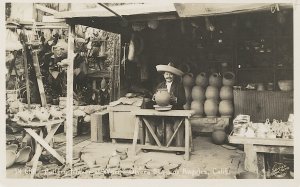 Pottery Maker, Olvera Street, Los Angeles, CA