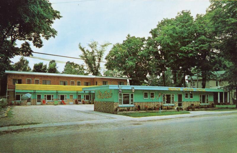 Huron Haven Motel Southampton Ontario ON Motels Unused Vintage Postcard E14