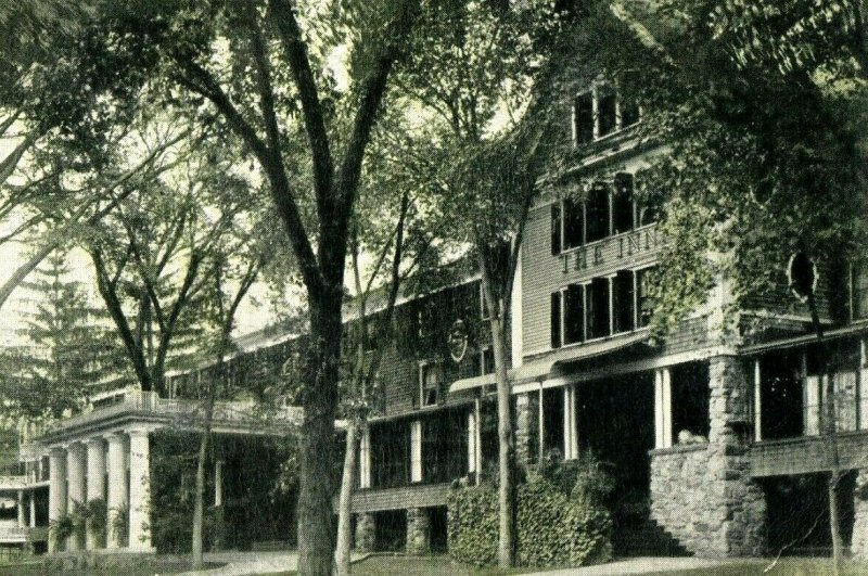 1910-20 The Berkshire Inn, Great Barrington, Mass Postcard P91 