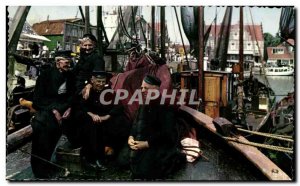 Old Postcard Netherlands Volendam Fishermen Fishing