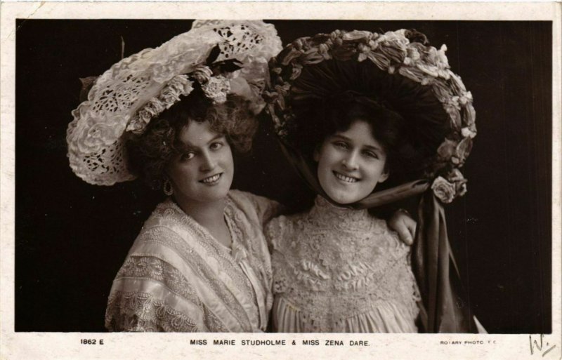 CPA AK Maria Studholme and Zena Dare THEATER STARS (778168)