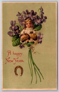 New Year Fantasy~Miniature Lil Girl in African Violets Bouquet~Money Bags~BW 302