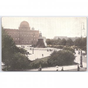 Postcard The Lustgarten Berlin Germany Happy Garden c1910