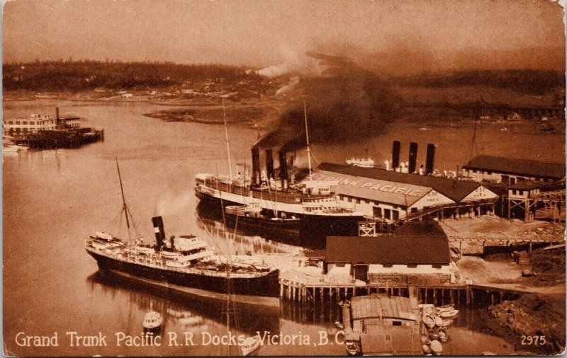 Victoria BC Grand Trunk Pacific Docks Ships Boat GTR Steamers Postcard