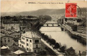 CPA 10 ÉPINAL Vue générale et les Ponts sur la Moselle (405618)