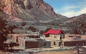 Rio Grande Valley between Taos and Raton - Taos, New Mexico NM Postcard
