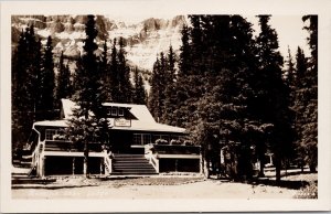 Moraine Lake Lodge Banff Alberta AB Alta Unused RPPC Postcard H44