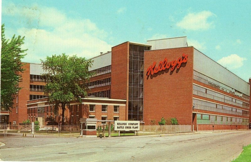 Postcard Kellogg Company Corporate Headquarter Building, Battle Creek, MI.  R6