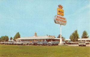 Vandalia Illinois Robbins Restaurant Street View Vintage Postcard K43230