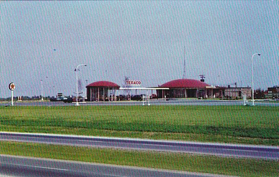 Canada Texaco Service Centre MacDonald-Cartier Freeway Ontario