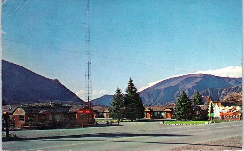 GLENWOOD SPRINGS, CO Colorado  SILVER SPRUCE LODGE    1970  Roadside  Postcard