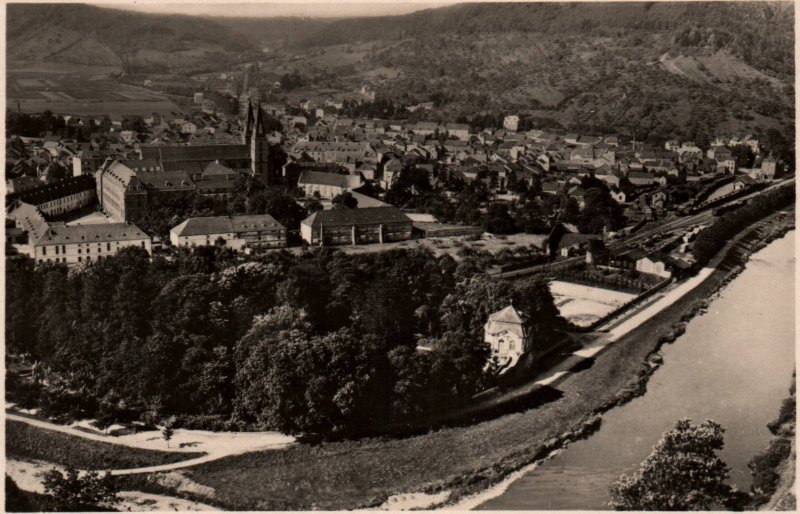 Vue de l'Ernzerberg,Echternach,Luxembourg BIN