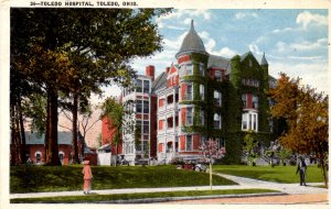 Toledo, Ohio - The beautifully ornate Toledo Hospital - in the 1920s