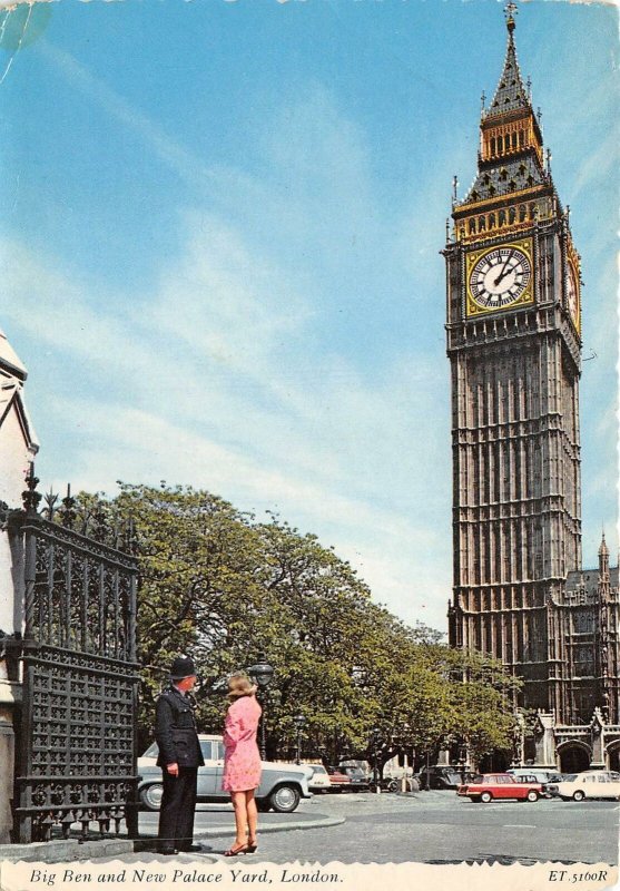 uk48007 big ben and new palace yard london uk policemen police