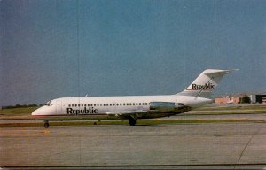 Airplanes Republic Airlines McDonnell Douglas DC-9-15 At St Louis