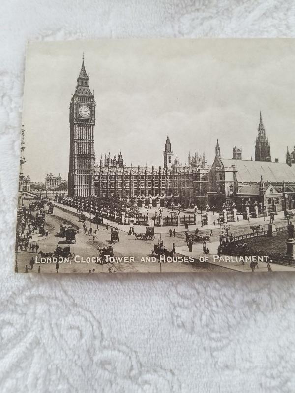 Antique Postcard of Houses of Parliment and the Clock Tower (Big Ben). Unposted