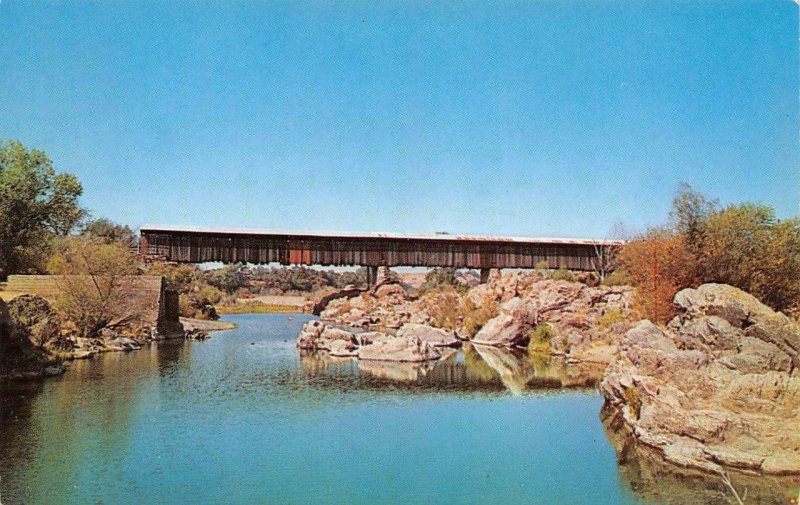 KNIGHTS FERRY BRIDGE Covered Bridge Stanislaus River, CA c1960s Vintage Postcard