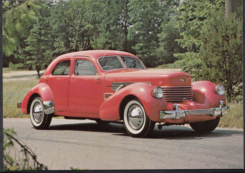 Road Transport Postcard - 1937 Cord Beverley Sedan Motor Car   F871