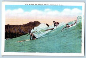 Honolulu Hawaii Postcard Surf Riding Waikiki Beach Exterior 1940 Vintage Antique