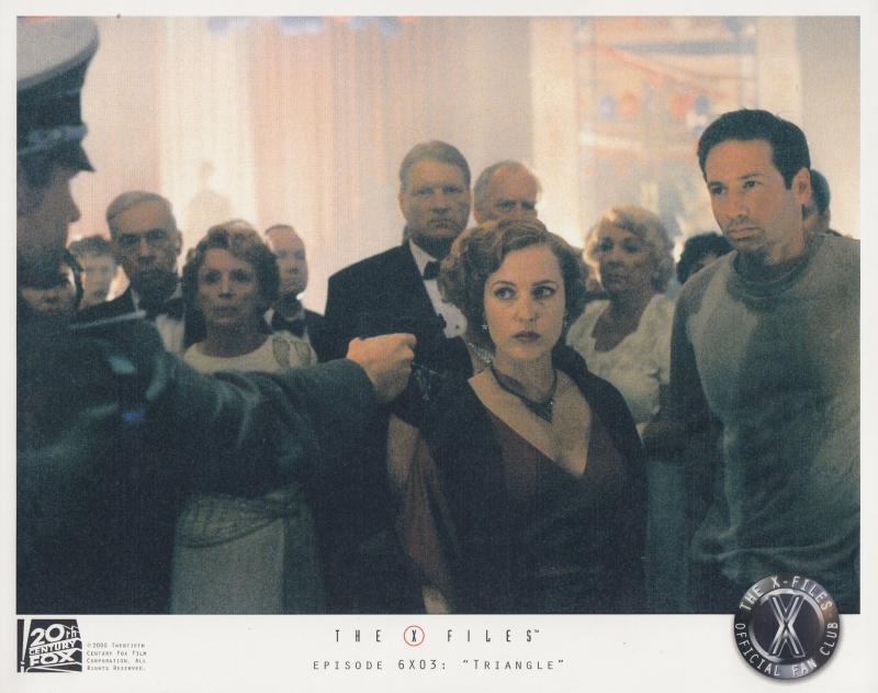 The X Files Episode 6x03 Triangle 20th Century Fox Giant Movie Still Photo